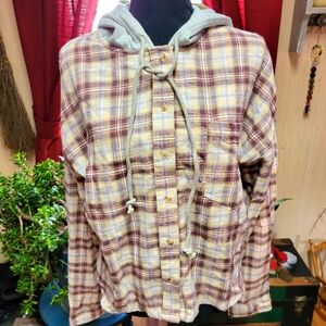 Aeropostale Women size large hooded cropped flannel